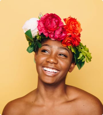 d03 Img Girl Flowers